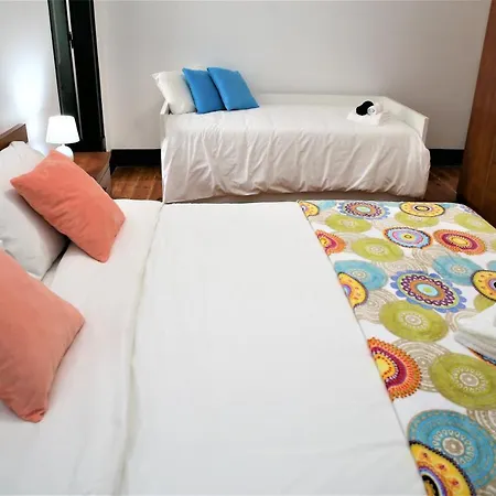Family Bedroom Lisbona