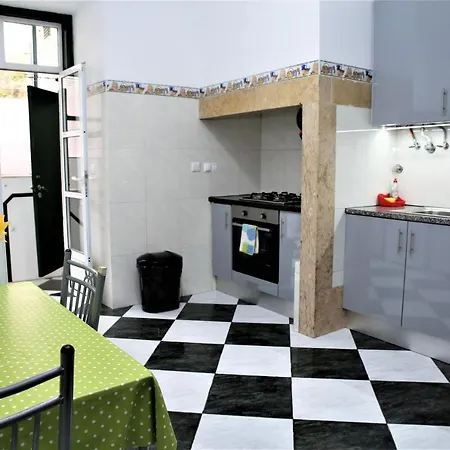 Apartment Family Bedroom Lisbon