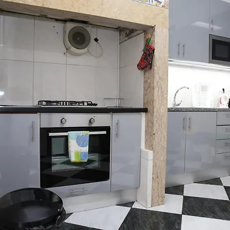 Family Bedroom דירה *